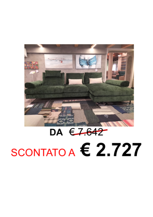Divano con schienali traslanti